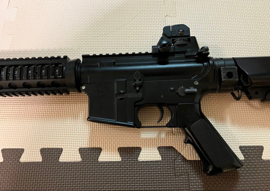 東京マルイ　電動ガン　sopmod 次世代　M4 ソフトケースた付き