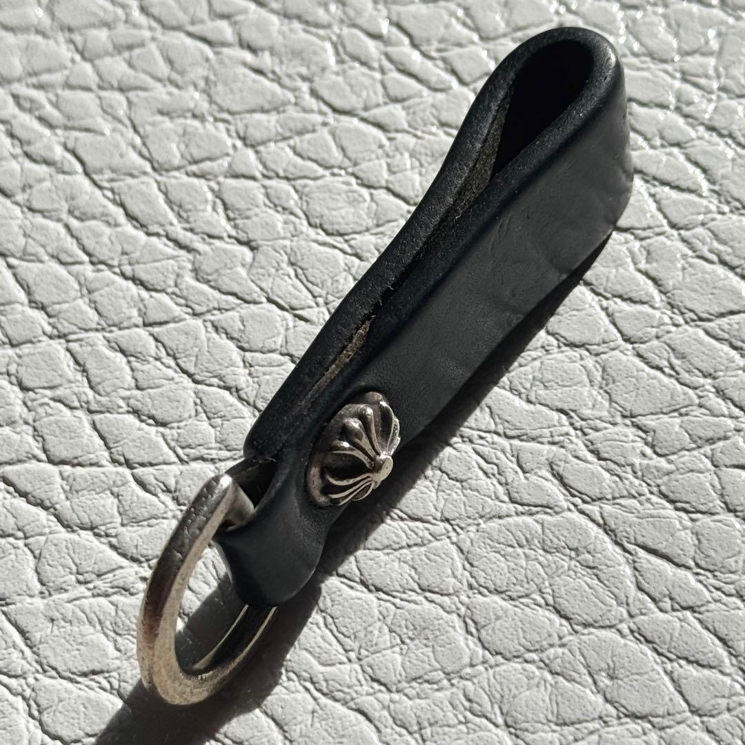 クロムハーツ Dキーリング クロスボタン ブラックレザー　ベルトループ