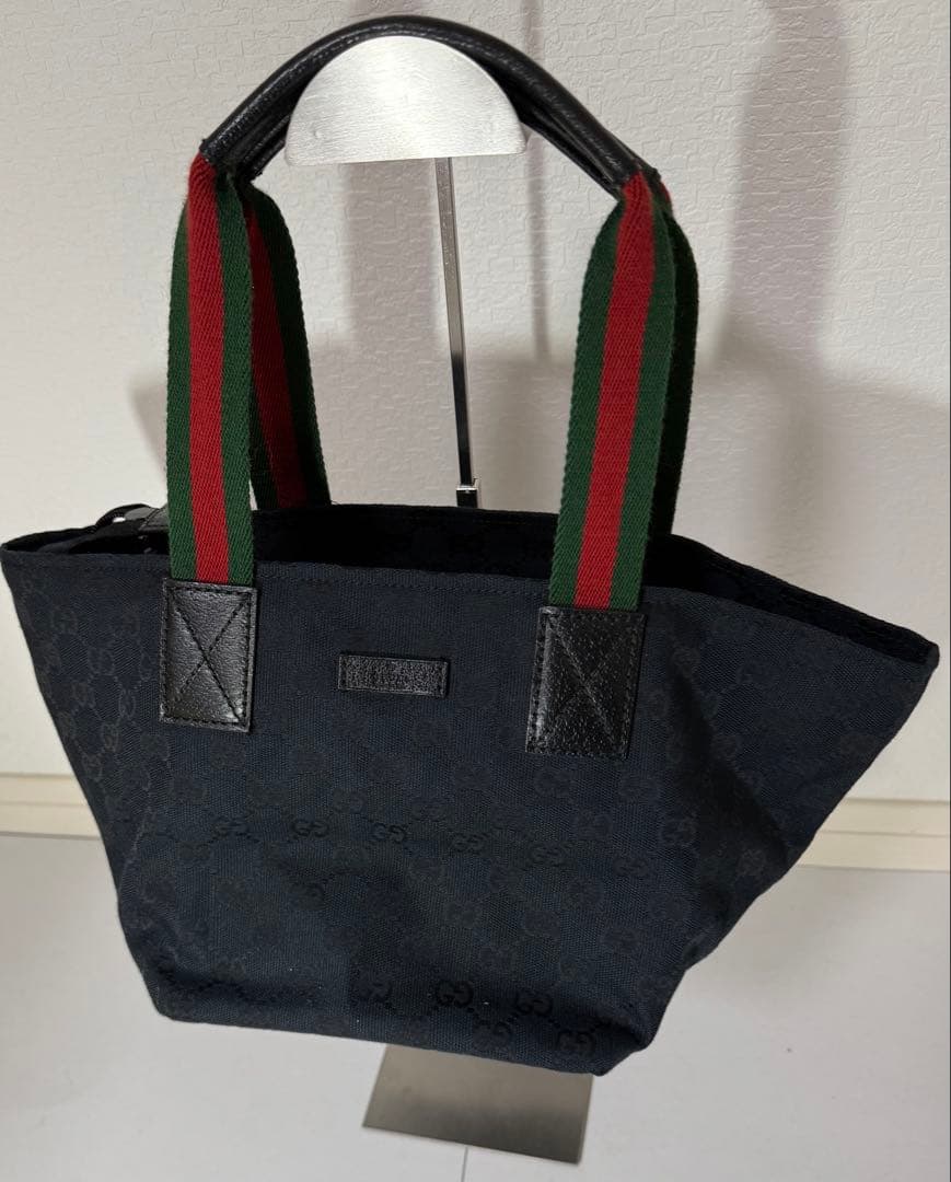 GUCCI トートバッグレディース シェリーライン キャンバス 舟形 GG柄 黒