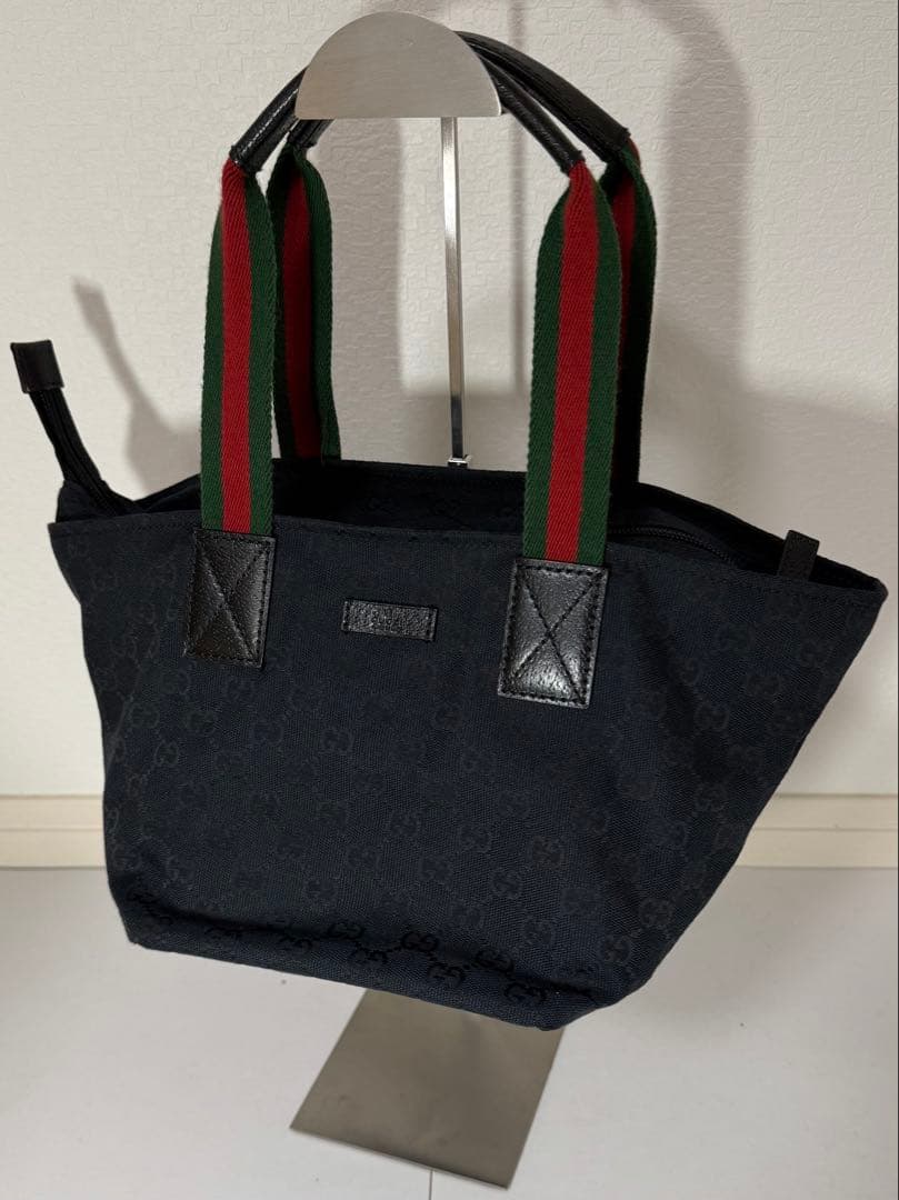 GUCCI トートバッグレディース シェリーライン キャンバス 舟形 GG柄 黒