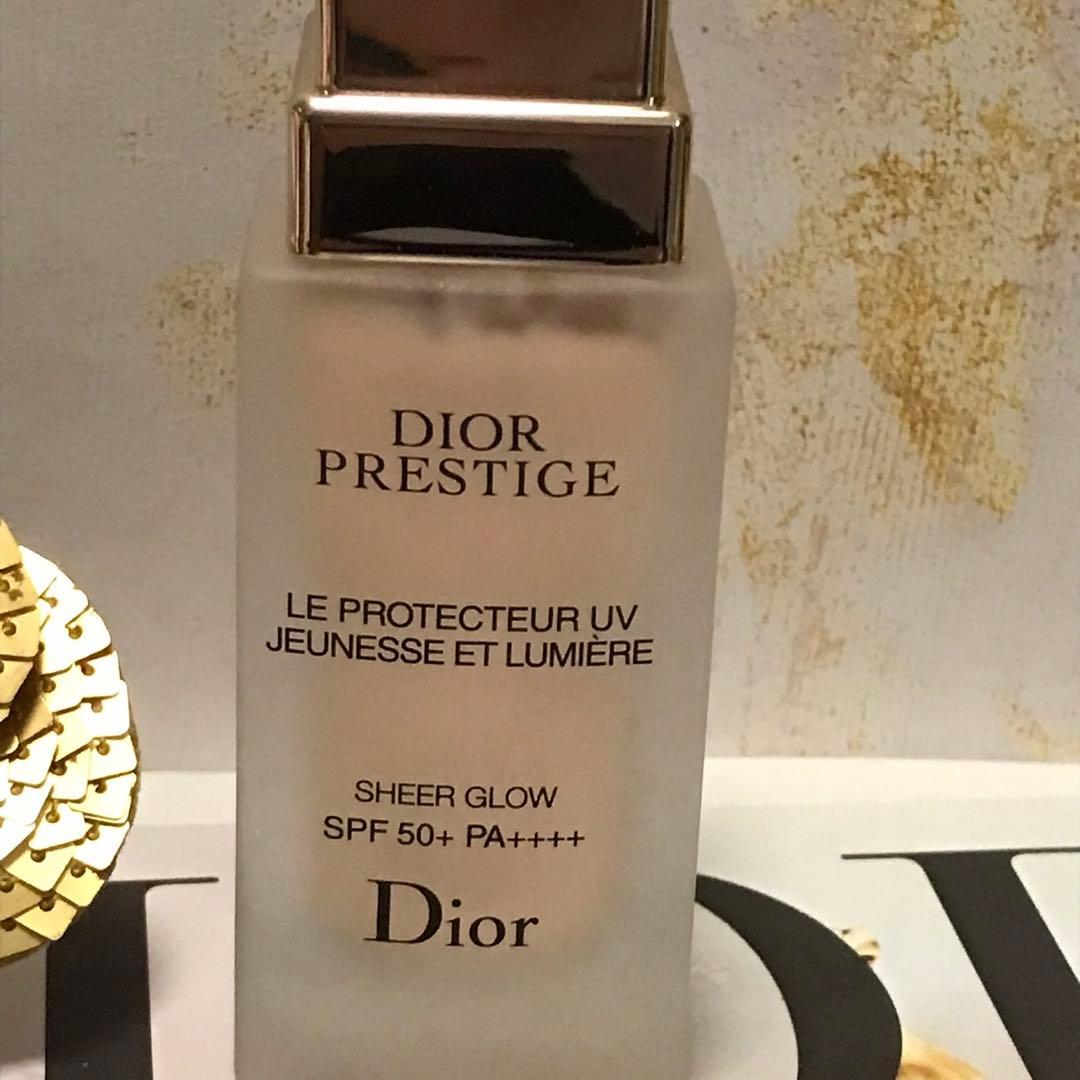 未使用に近い☆プレステージ☆ホワイト ル プロテクターUVルミエールシアーグロー