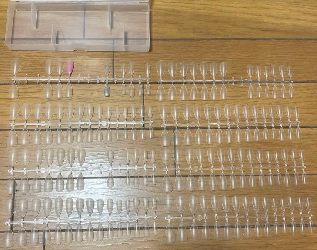 ネイル用品　まとめ売り　ジェル　ネイルチップ　ネイルシール　パーツ　パウダー