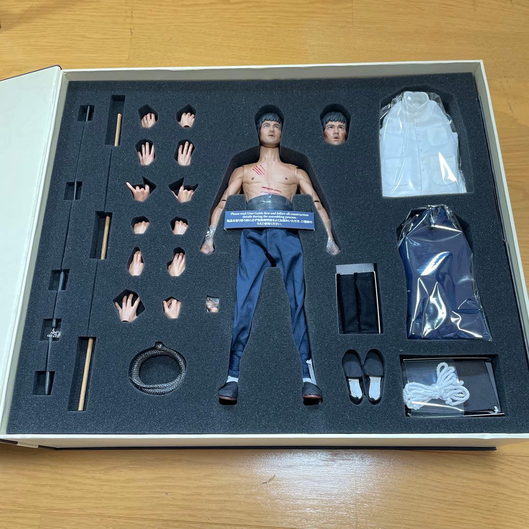 スポーツ BRUCE LEE ENTER THE DRAGON DX04