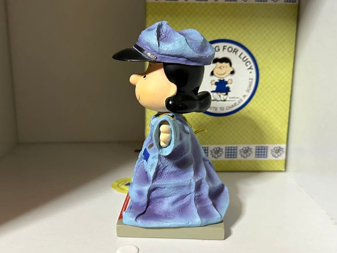 Westland Giftware LOOKING FOR LUCY ルーシー