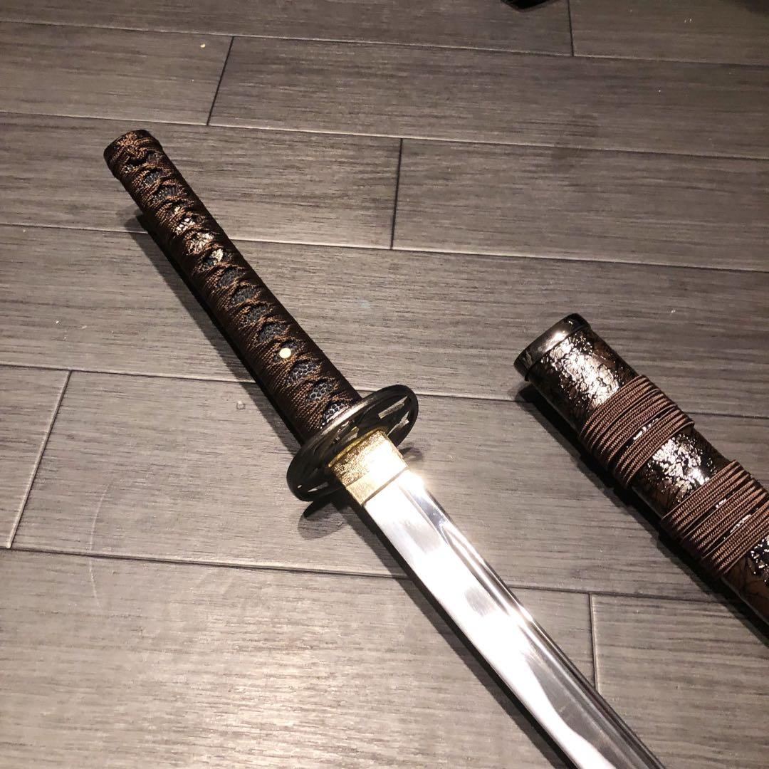 高級模造刀　居合刀　樋入り刀身　茶拵え　亜合金刀身　名刀