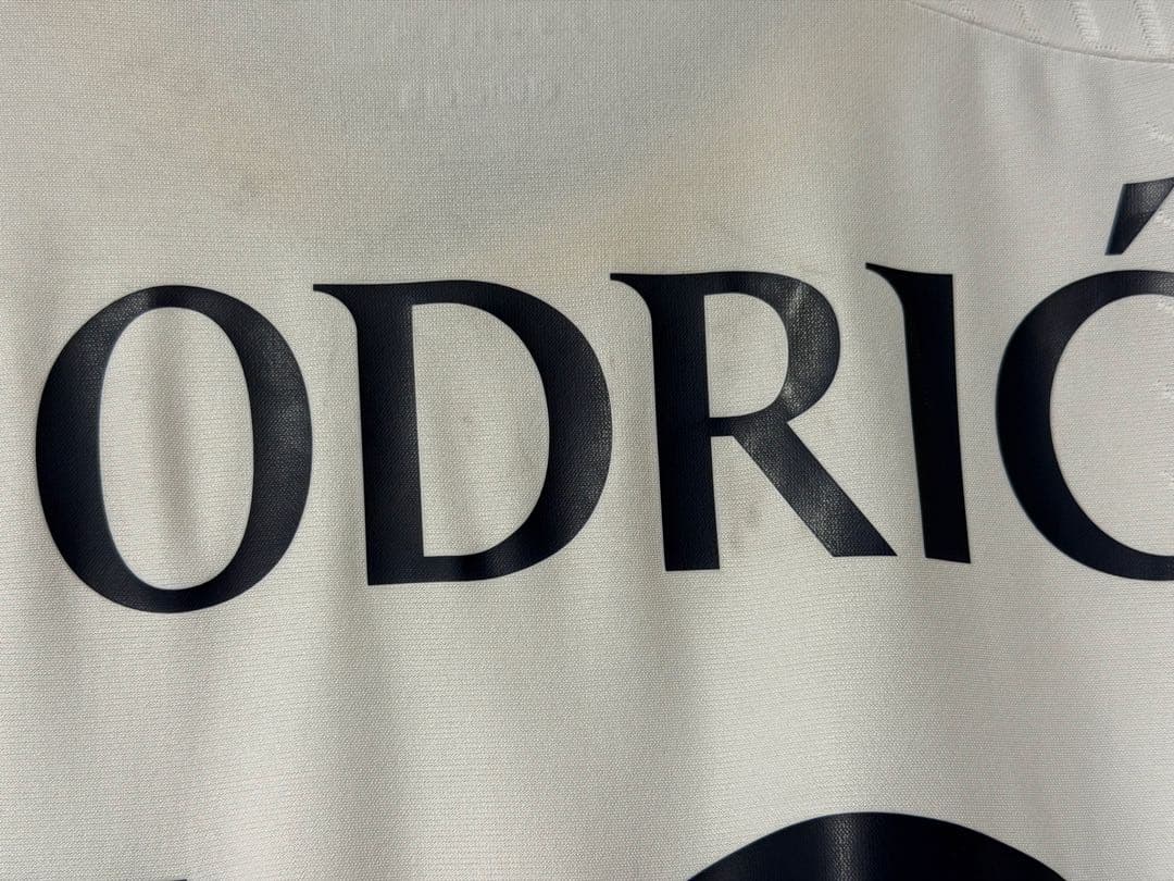 正規品 23-24 レアル・マドリード モドリッチ CL決勝支給品MDT