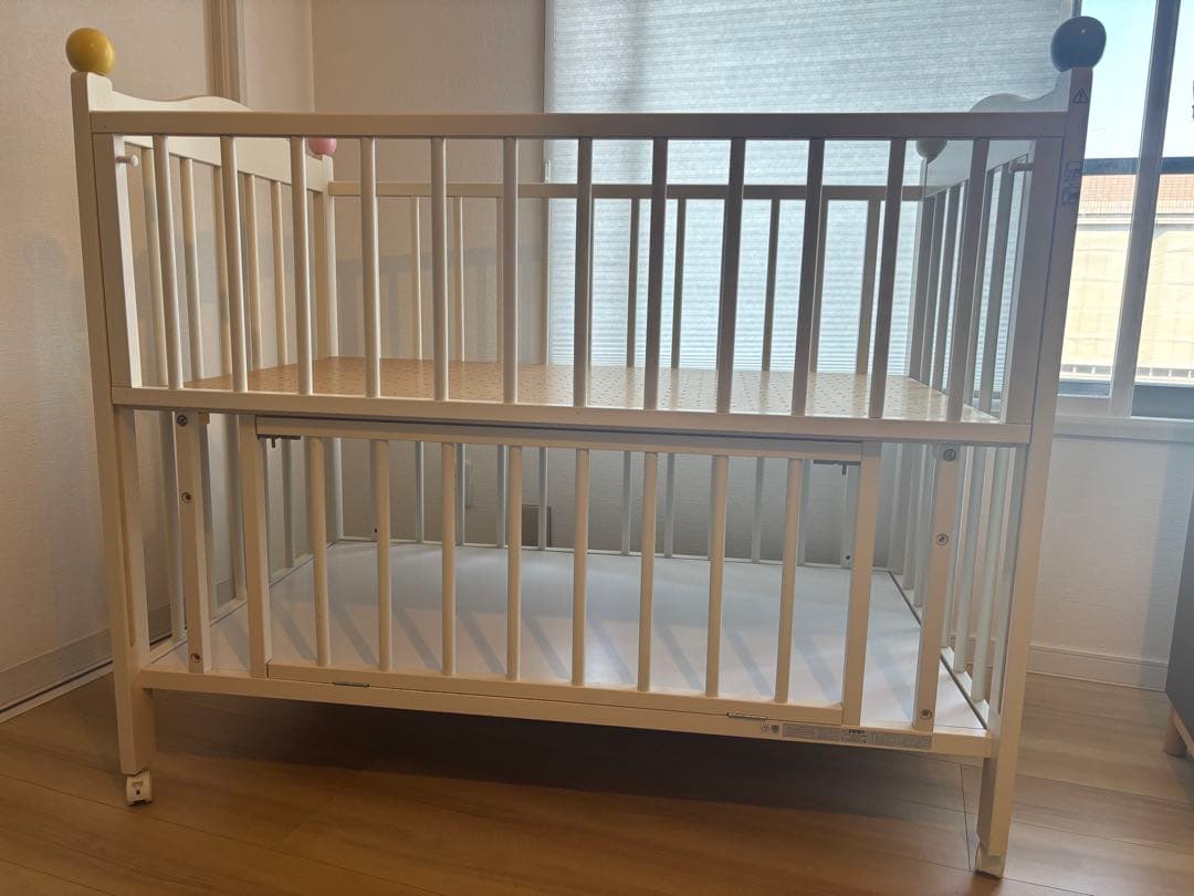 Le temps de BENI⭐︎ミキハウス 可愛いベビーベッド