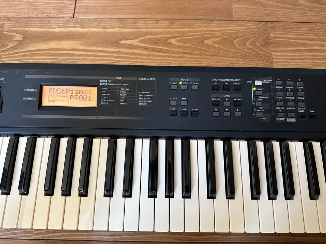 Yamaha S03 シンセサイザー 61鍵（付属品多数）