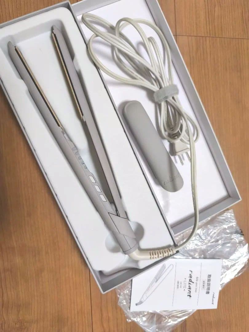 ティンクradiant LITE ストレートヘアアイロン グレー