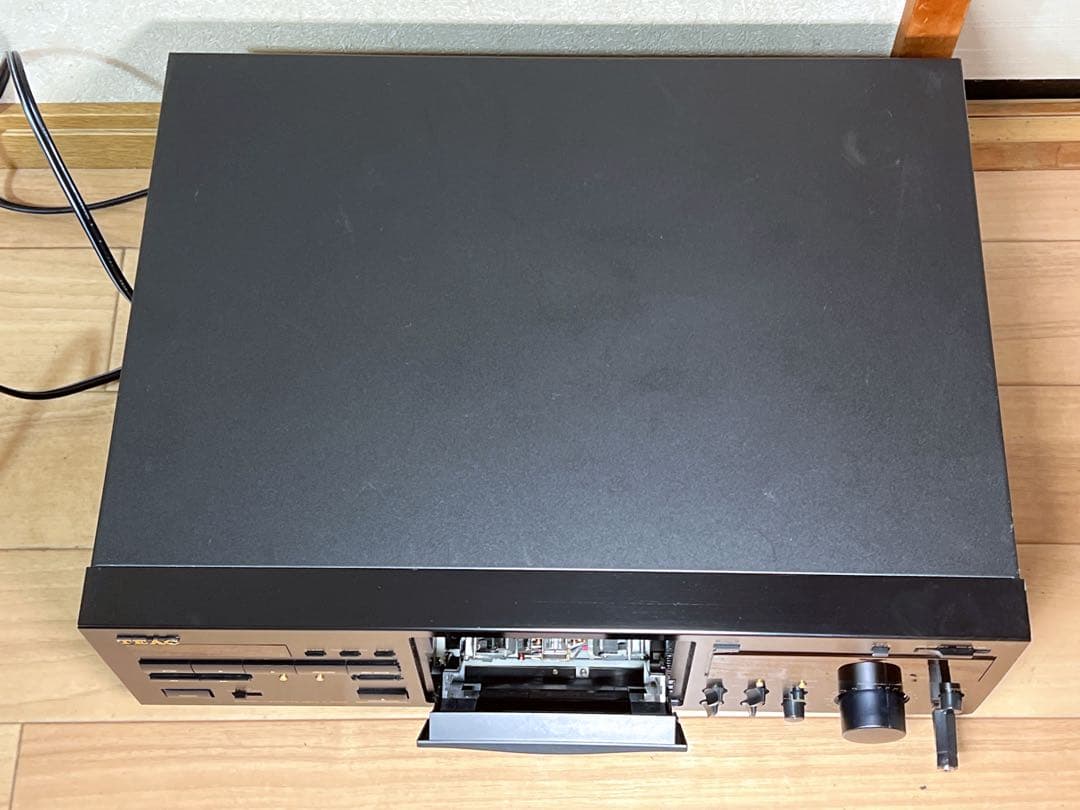 TEAC V-5000 ステレオカセットデッキ