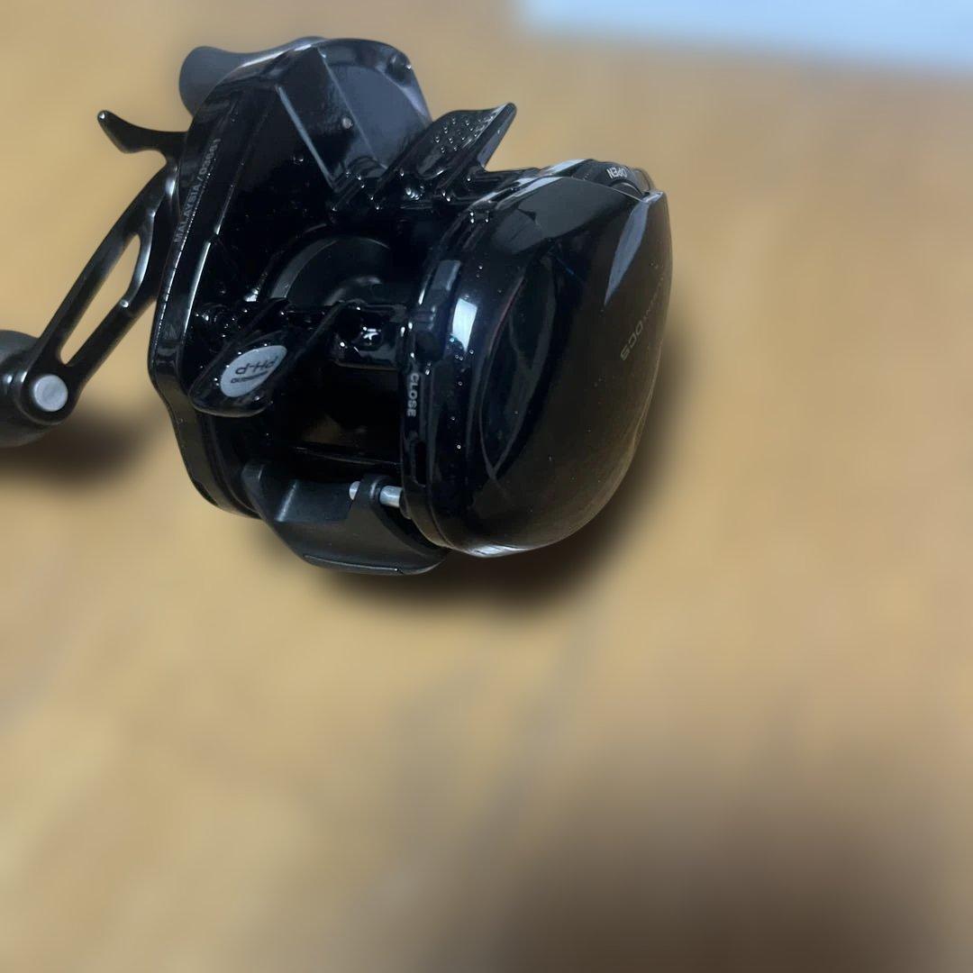 【超美品】SHIMANO　17　Scorpion　DC　100HG　右巻き①