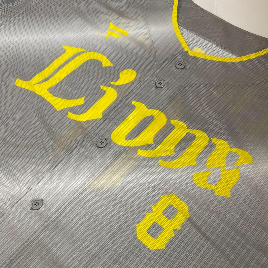 埼玉西武ライオンズ 渡部健人 実使用 Laview ユニフォーム 直筆サイン入り