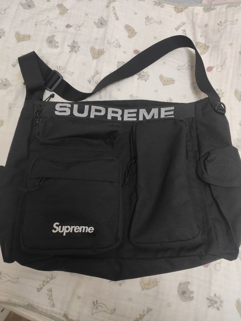 Supreme 23ss Field Messenger Bag black 黒
