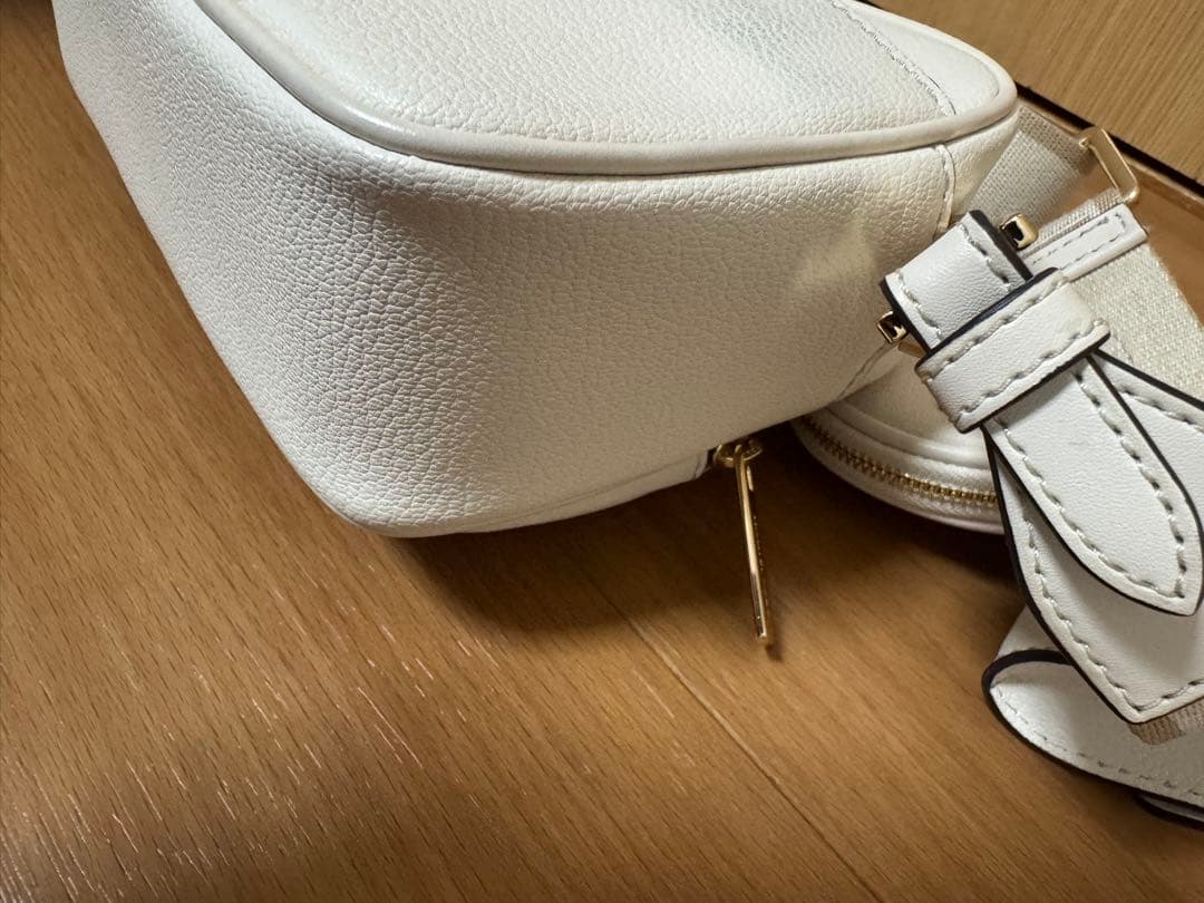 Michael Kors マイケルコース　クロスボディバッグ　ショルダーバッグ