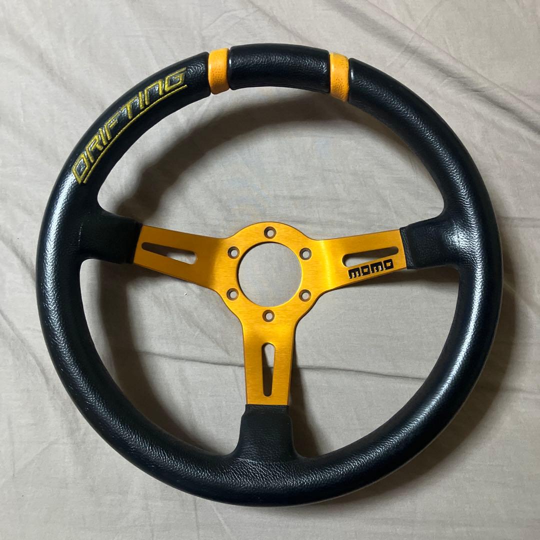 33パイ　momo モモ　ドリフティング　ステアリング 本体のみ