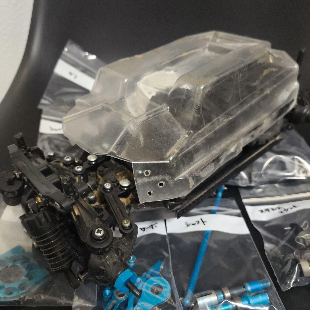 値下げ！早いもの勝ち！ジャンク　TT02　シャーシ　パーツセット　オプション多数