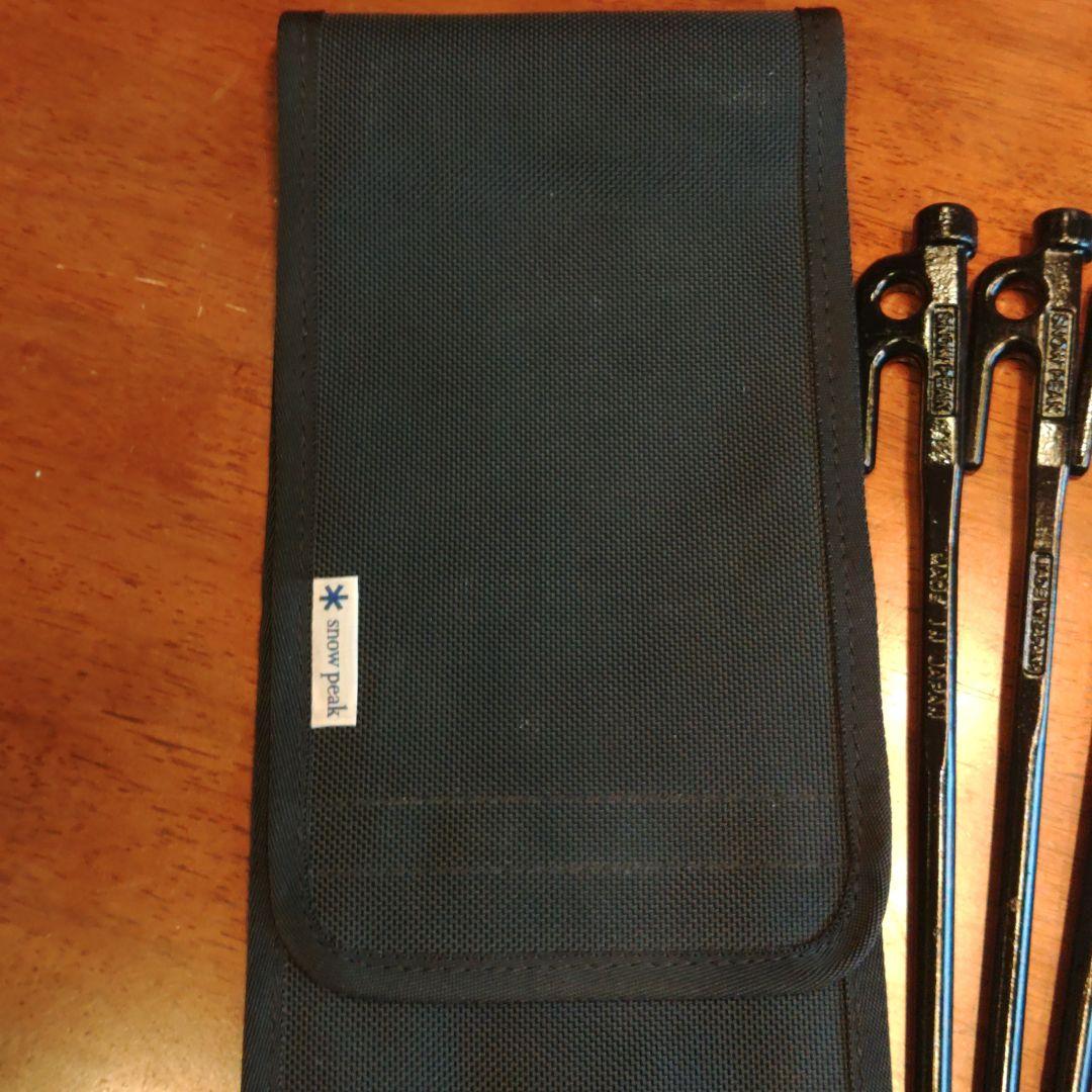 スノーピーク　ソリステ30×10本、ペグハンマー、ペグハンマーケースセット