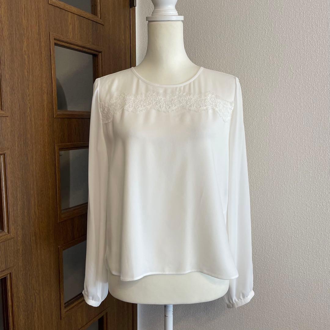 レリアン　タグ付未使用　レース使いのブラウス　希少レギュラー13号