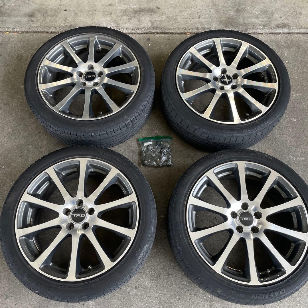 TRD 17インチ ホイールセット　プリウス