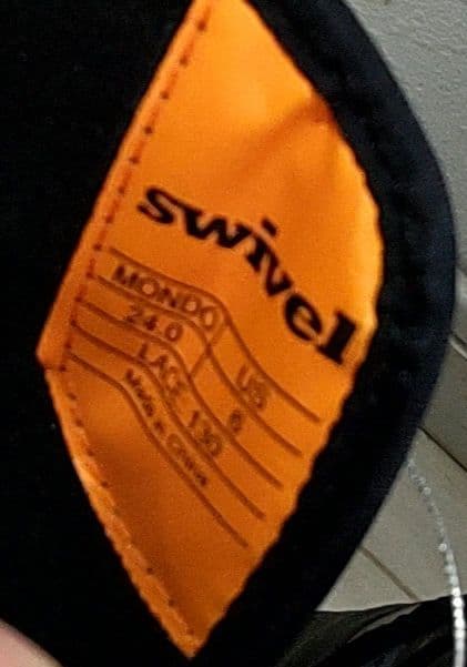 お値下げ中　Swivel　スノーボード セット