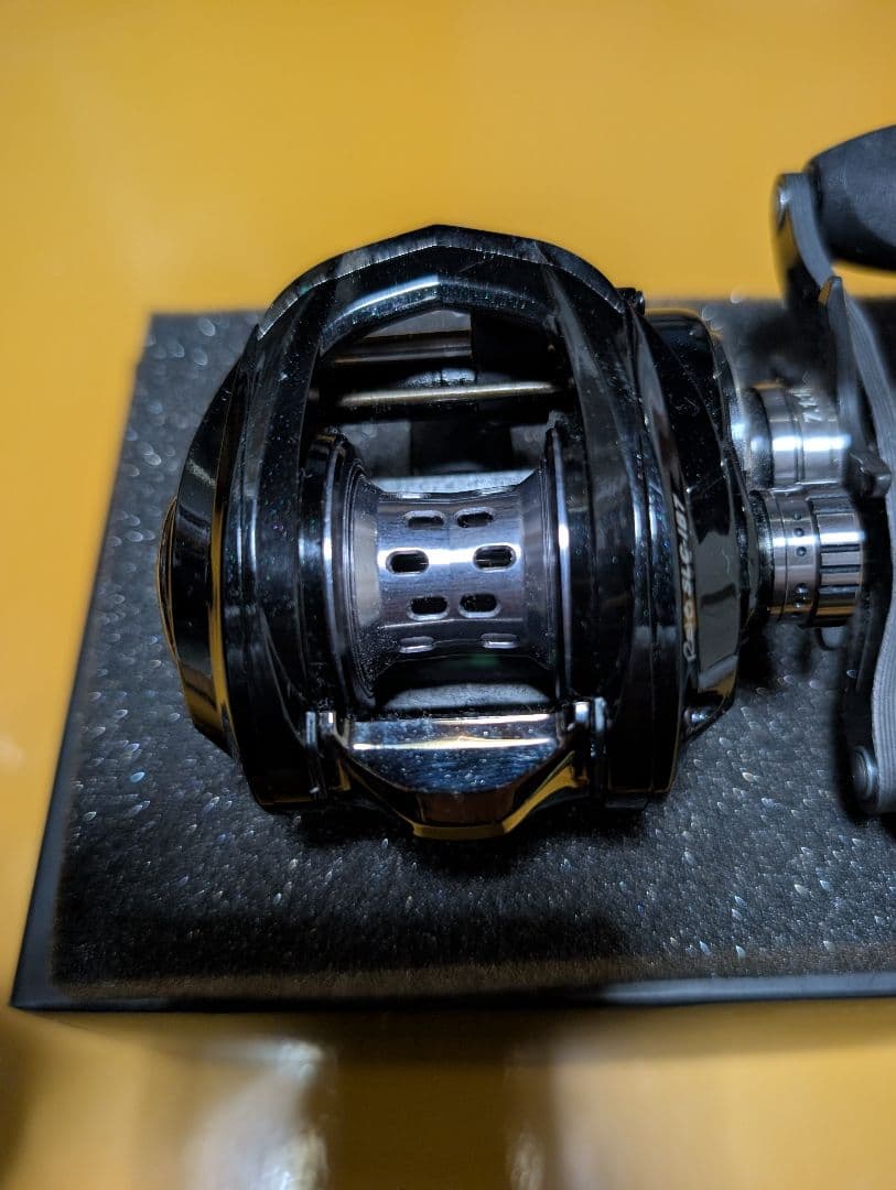 極美品 アブガルシア　レボ　SLC-IB7 ベイト　バス釣り