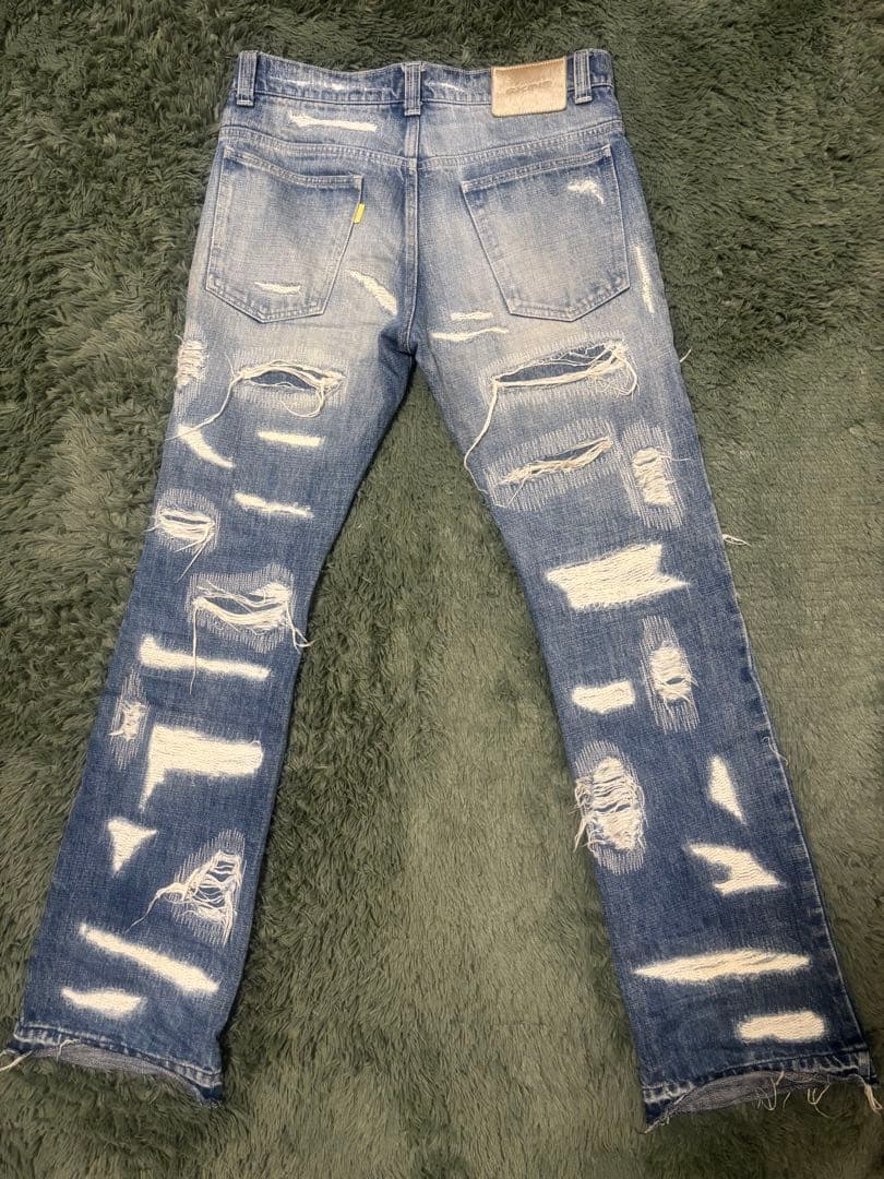 SKINS スキンズ　ハードダメージ加工デニム　3