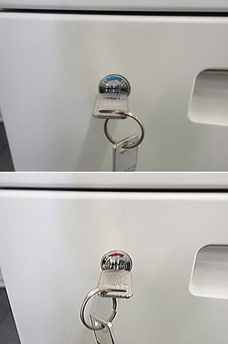 引取り限定　コクヨ　127片袖机　BS+　11-0619