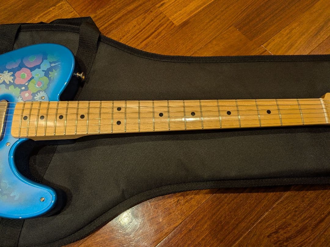 ギター Fender MIJ Telecaster Blue Flower