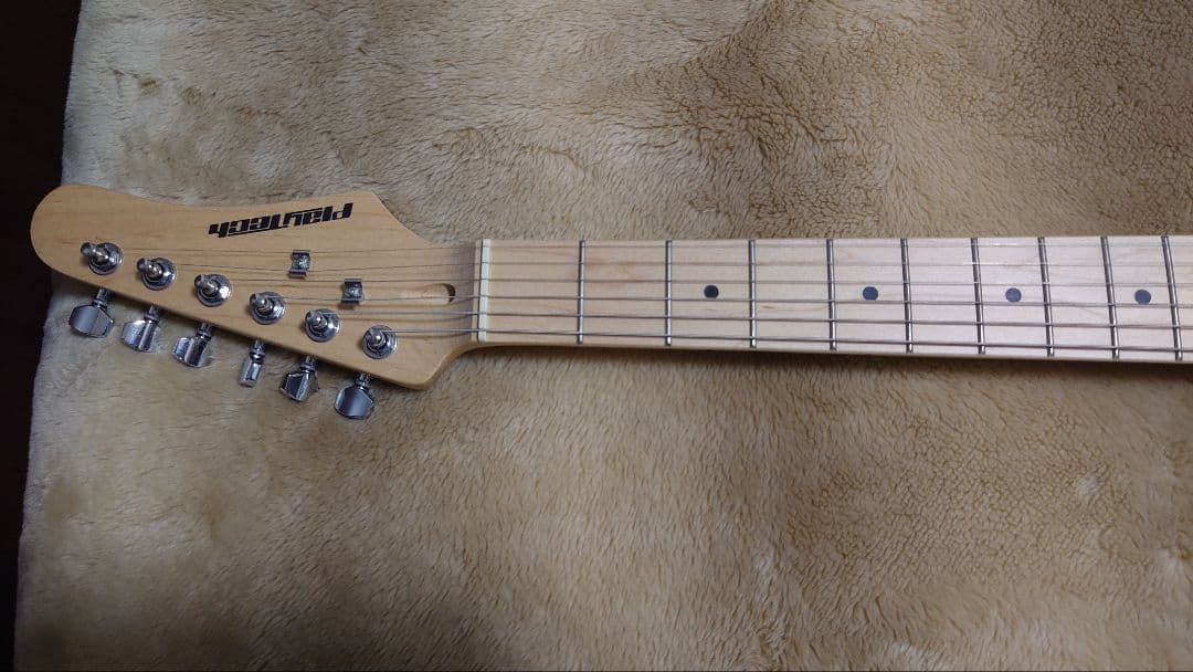 PLAYTECH ST250SSH Maple Sunburst＋バッグ