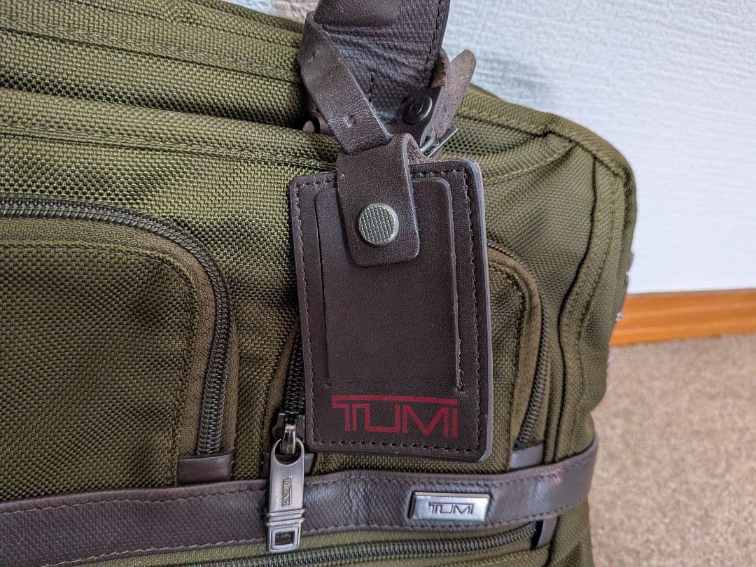 トゥミ エクスパンダブル・オーガナイザー・コンピューター・ブリーフ 26141