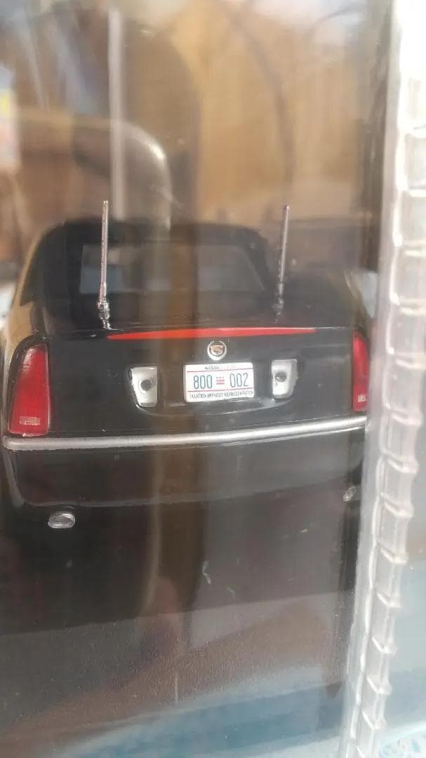 グリーンライト 2009 キャデラック ワン リムジン ザ ビースト 1/43