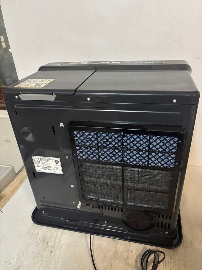 【2018年製】15~20畳用　コロナ石油ファンヒーター　FH-WZ5718BY