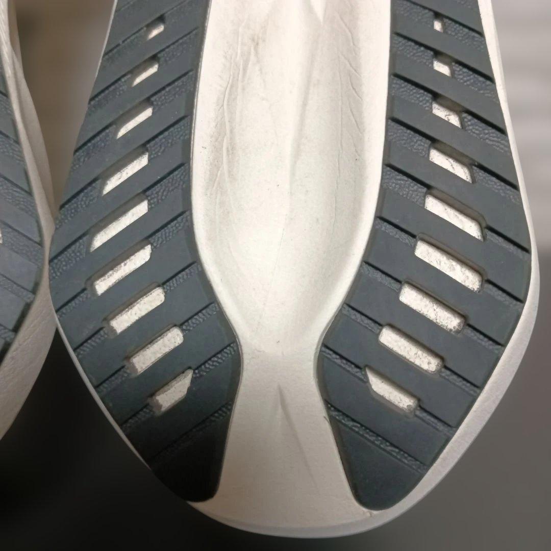 ASICS ランニングシューズ　ノヴァブラスト　29cm