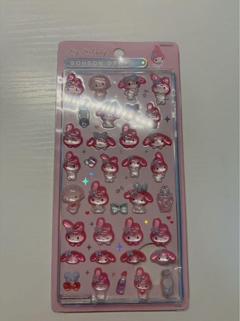 y*y様 【正規品】通常サイズ ボンボンドロップシール第一弾❣️サンリオ8種類