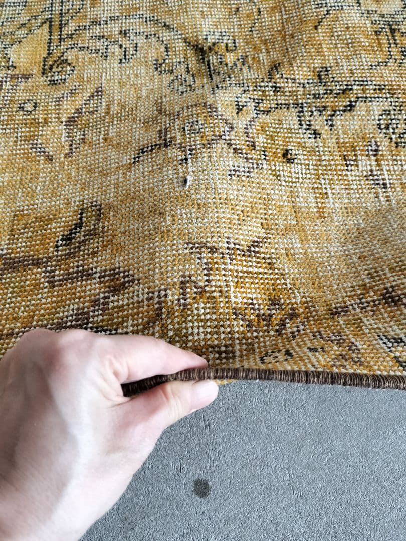 大きめ/シャビーイエローのオーバーダイヴィンテージラグ石田ゆり子さんNo.672