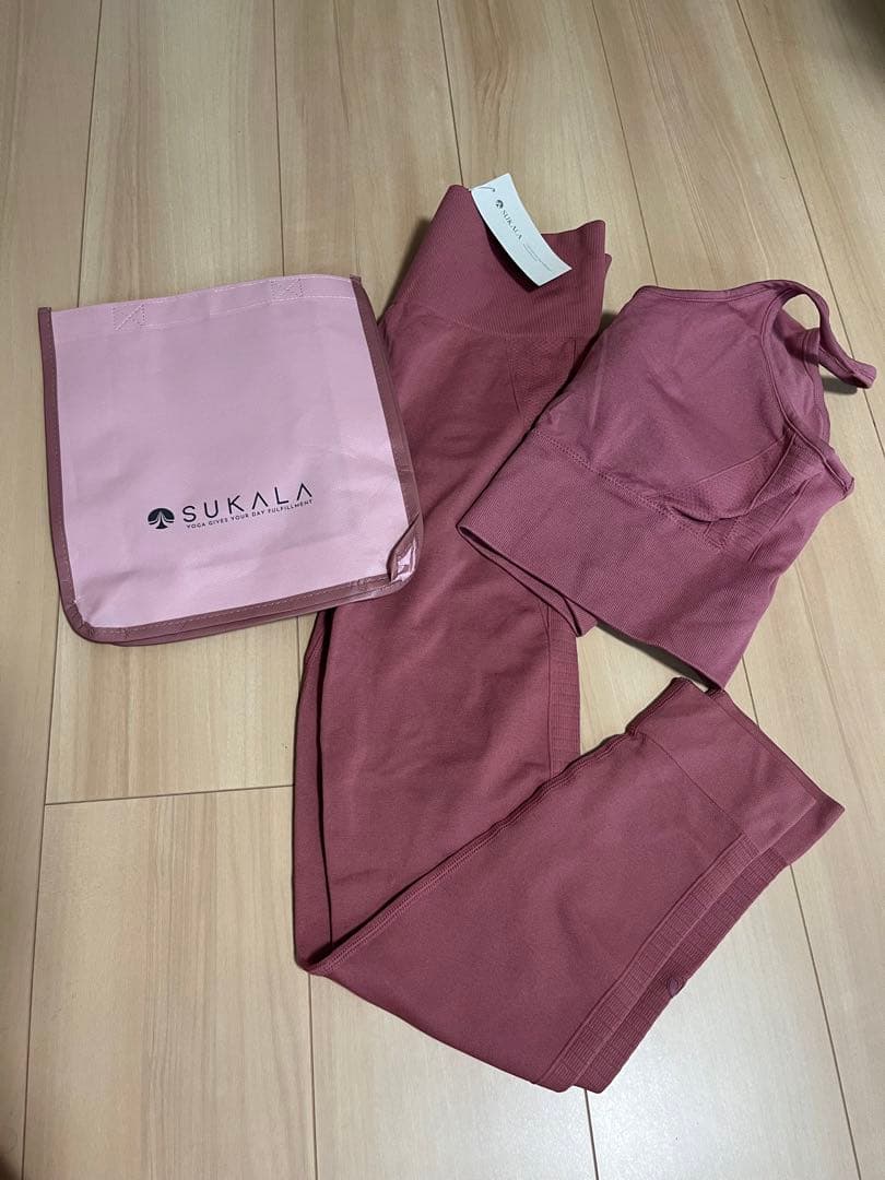 SUKALA ヨガウェアセット ピンク　おまけ付き