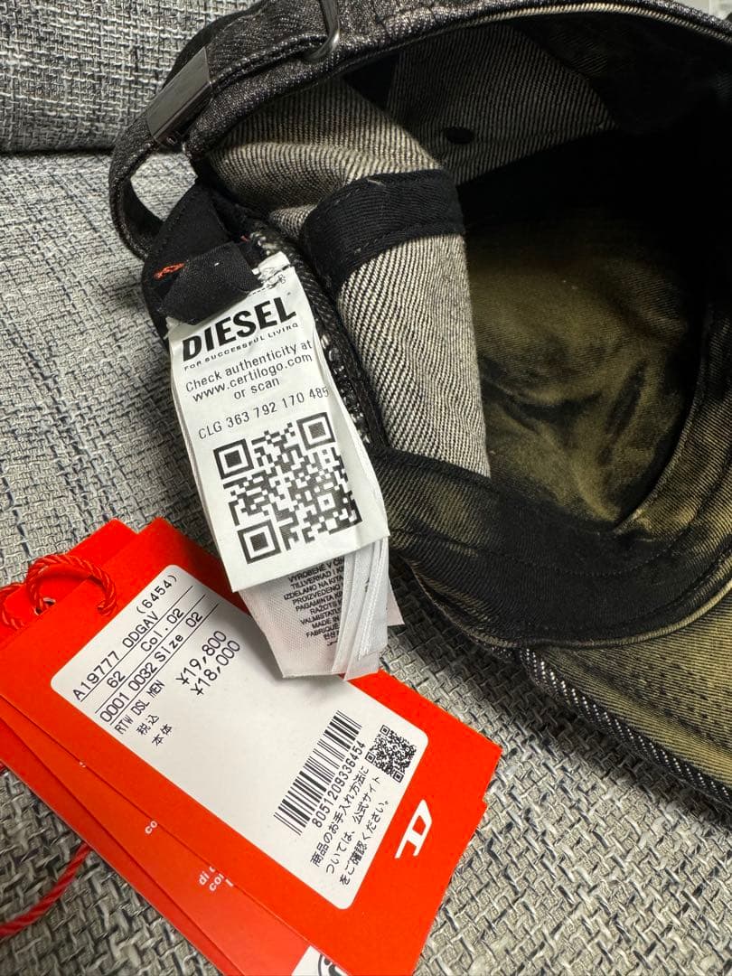 DIESEL タグ付き デニム風ダメージグレーキャップ サイズ2