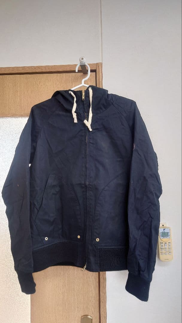 ステムデザインフードサイクルジャケット