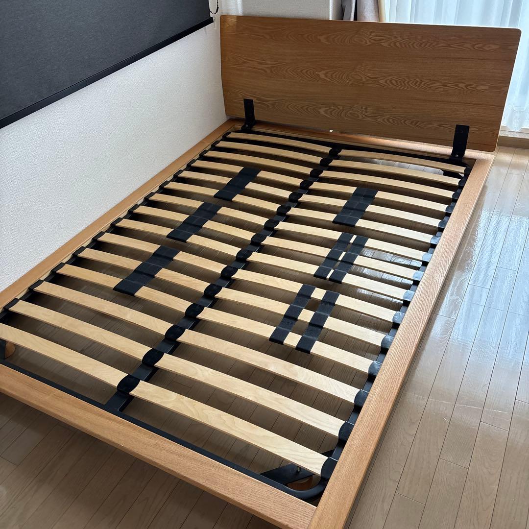 無印良品　木製ベッドフレーム（ダブルサイズ）