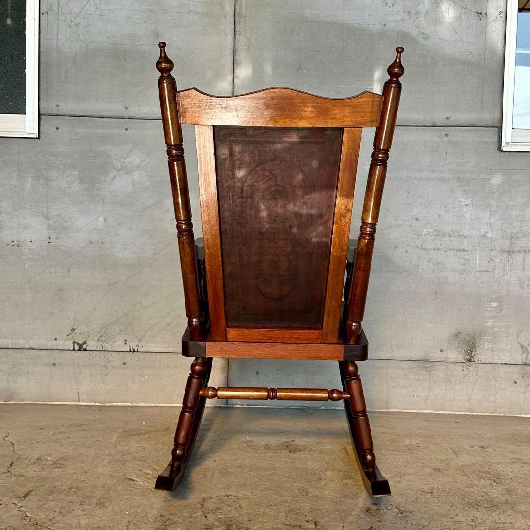 ✦ レトロ アンティーク調ロッキングチェア ✦ 木製×レザー 彫刻装飾ビンテージ