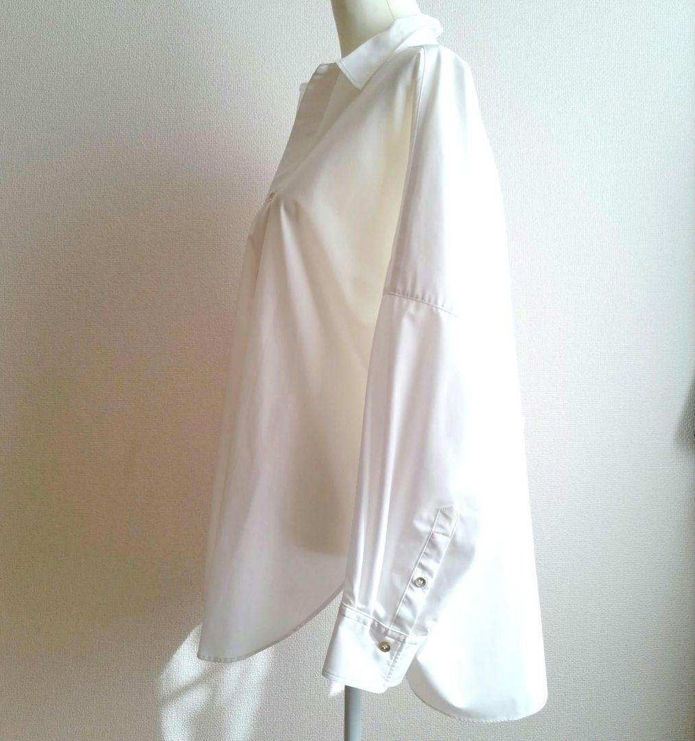 LOUNGEDRESS サテンBIGシャツ 長袖 ホワイト サイズフリー