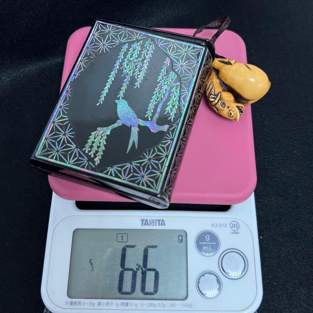 江戸時代　極上螺鈿花鳥図提物、極上馬根付　66g 東Y8-0122☆2Fトニサ