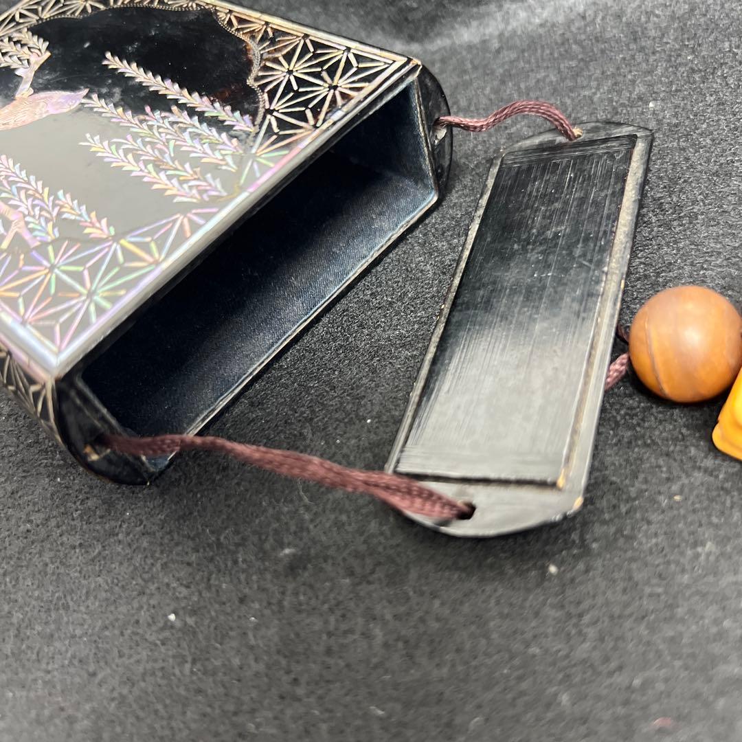 江戸時代　極上螺鈿花鳥図提物、極上馬根付　66g 東Y8-0122☆2Fトニサ