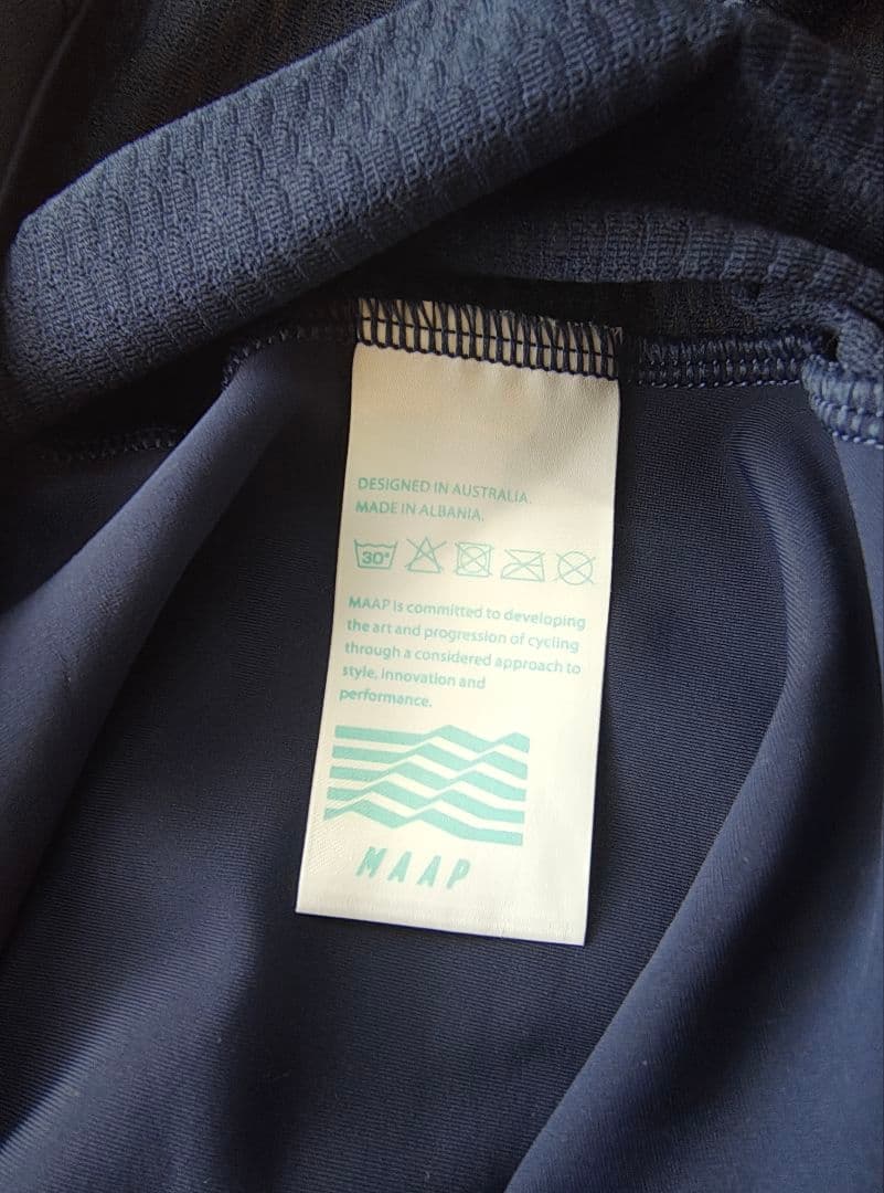 （マープ） ビブショーツ　Mサイズ ネイビー