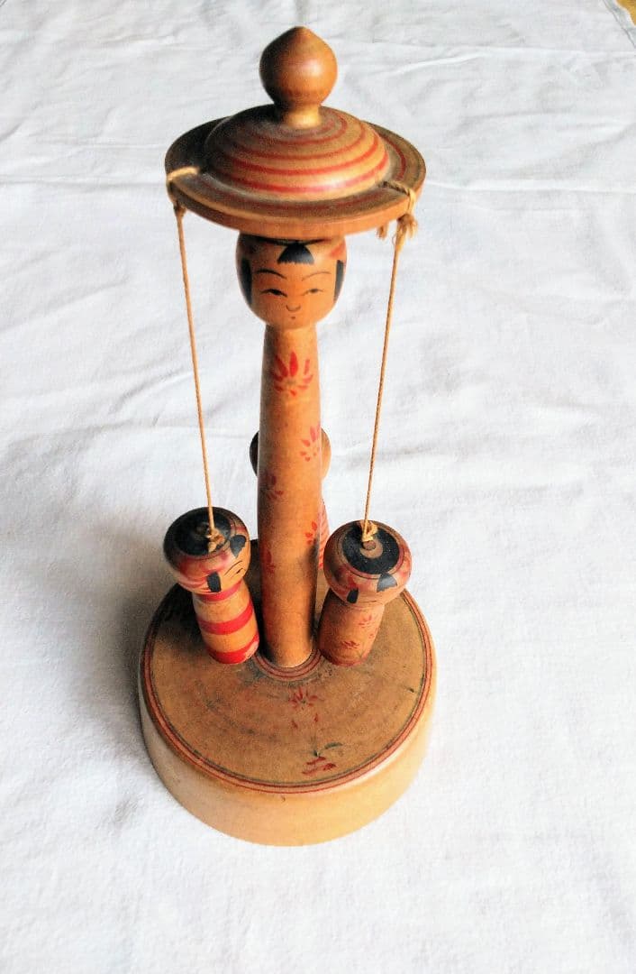 こけし メリーゴーランド【工人 高橋 忠蔵作】