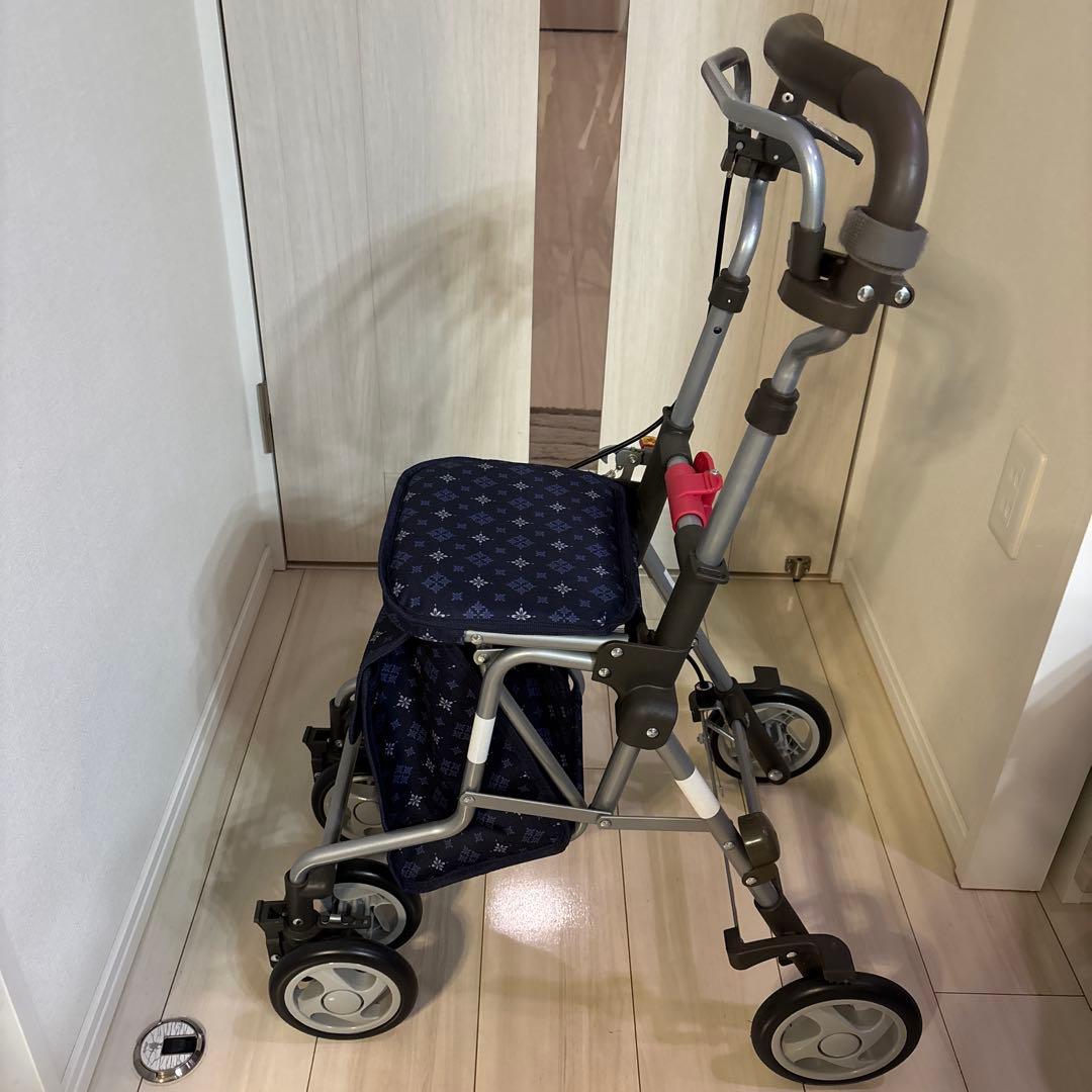 シルバーカー　座面有り、折りたたみ式　島製作所　モート