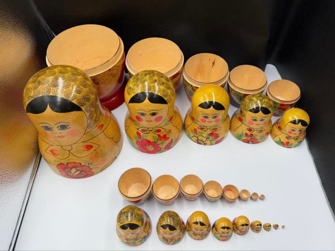 出品終了‼️ソビエト　アンティーク　セミョーノフ社、巨大なマトリョーシカ　14組