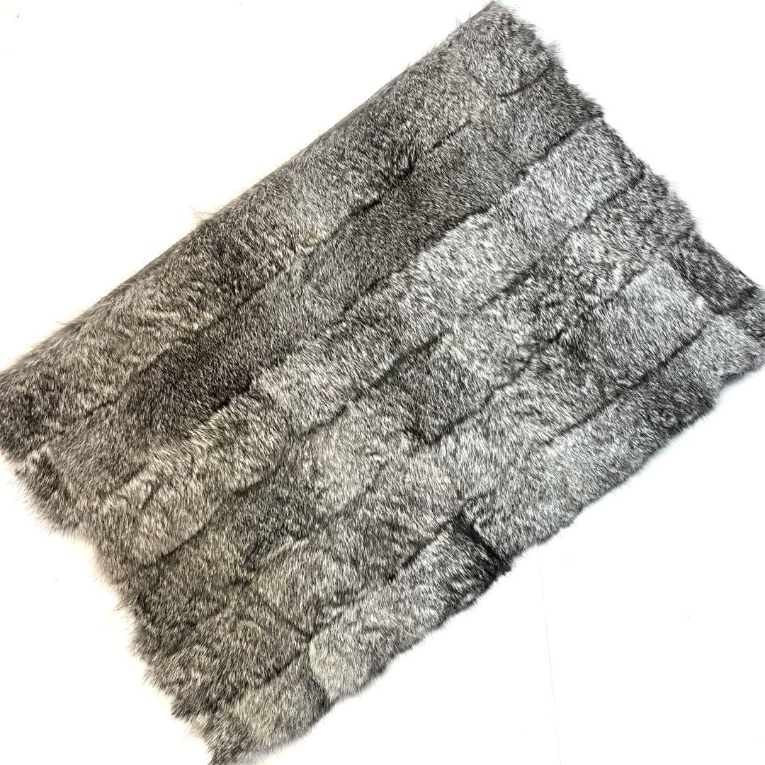 ラビットファー　牛革　カーミットチェア　毛皮敷物　マット　登山　座布団　2枚