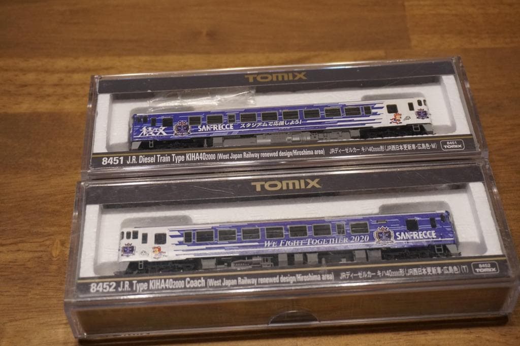 キハ40-2081 2132 サンフレッチェ　応援ラッピング仕様 Ｍ車+T車