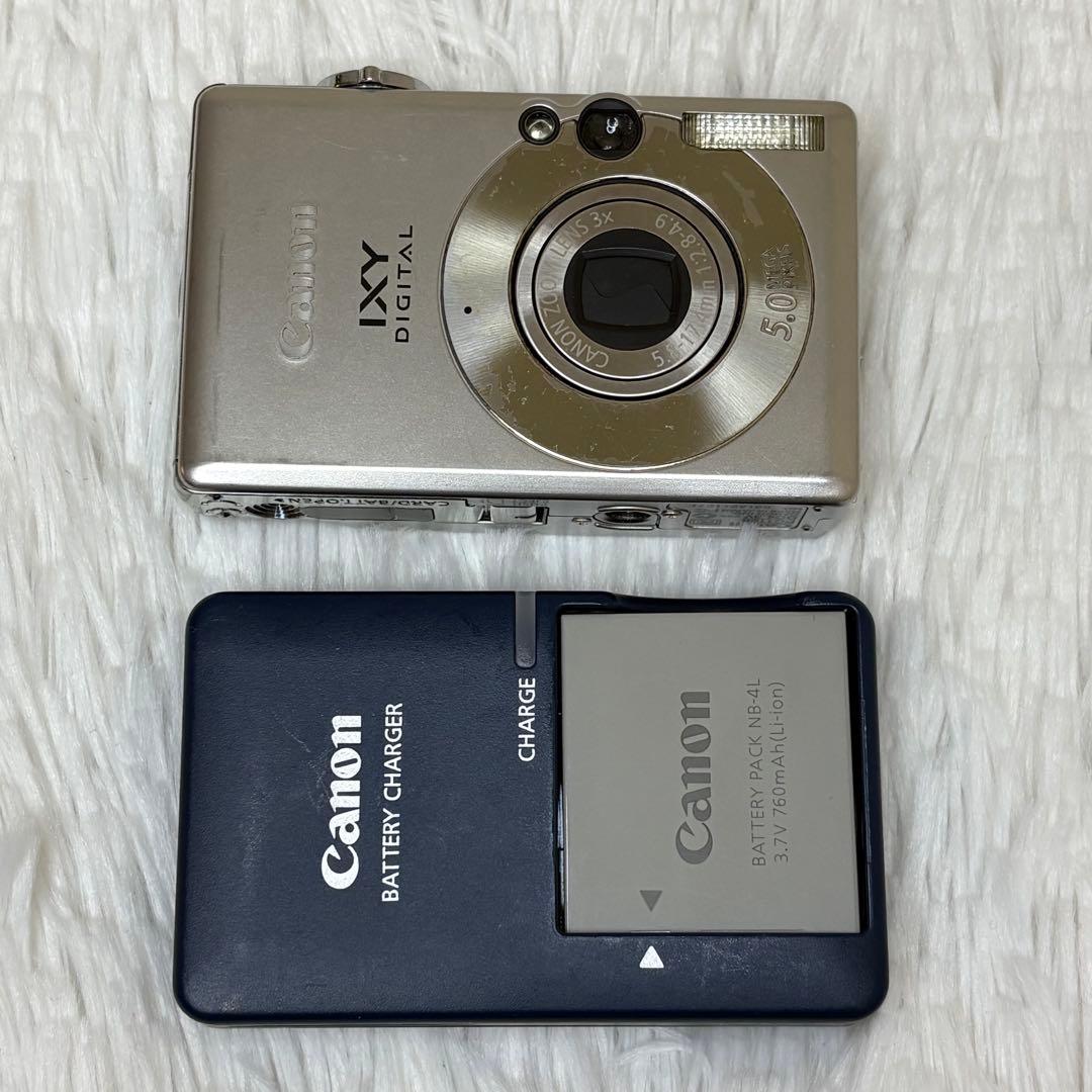 Canon カメラ　IXY 60 PC1158 充電器 コンデジ　動作品